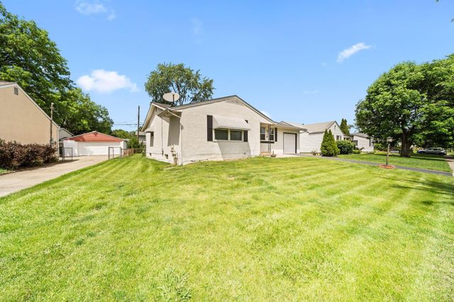 1402 Cardwell Square N, Columbus, OH 43229