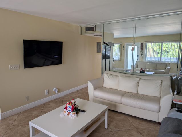 3036 Ventnor H 3036, Deerfield Beach, FL 33442