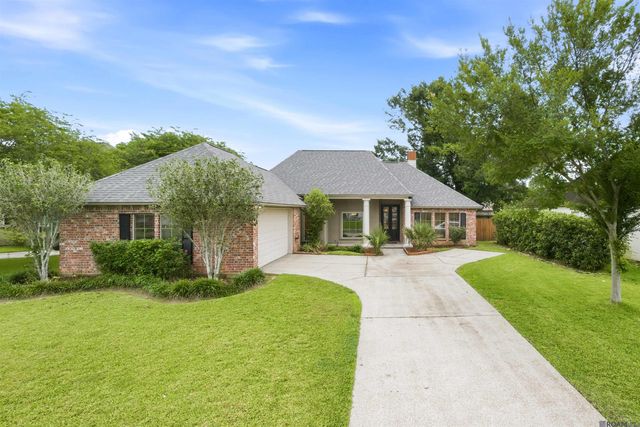 13088 Dutchtown Lakes Dr, Geismar, LA 70734