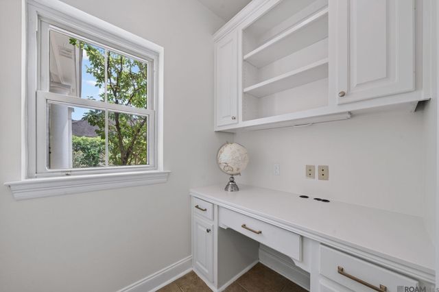 13088 Dutchtown Lakes Dr, Geismar, LA 70734