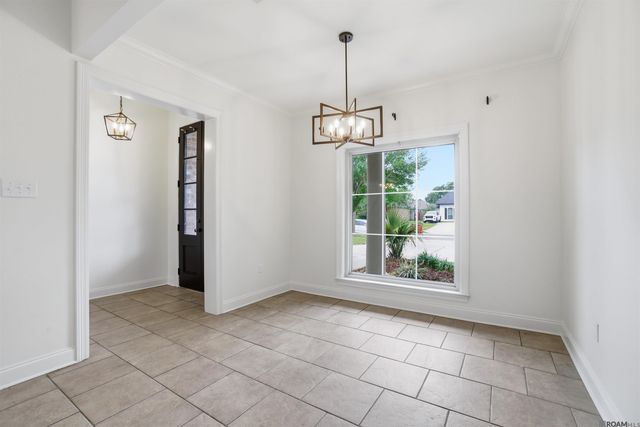 13088 Dutchtown Lakes Dr, Geismar, LA 70734