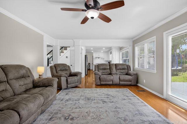 1016 Jameson Ave, Benton, AR 72015