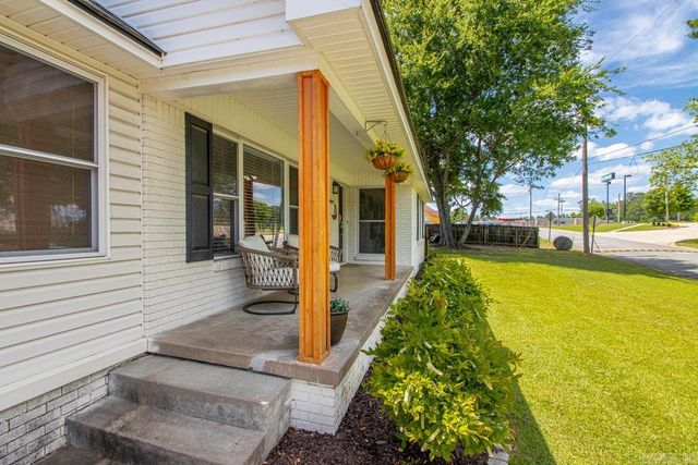 1016 Jameson Ave, Benton, AR 72015