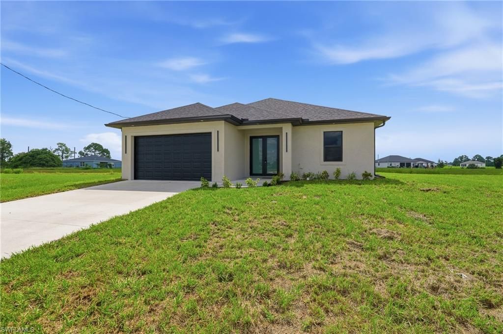 9014 Lawn CT, LABELLE, FL 33935 — photo 2