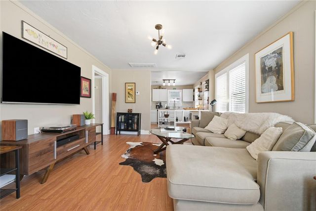 1237 NW 48th Street, Oklahoma City, OK 73118