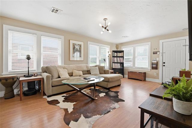 1237 NW 48th Street, Oklahoma City, OK 73118