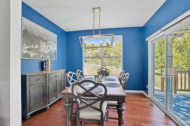 1910 Chase Avenue, Cincinnati, OH 45223