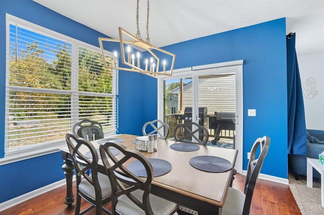 1910 Chase Avenue, Cincinnati, OH 45223