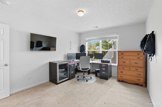 1910 Chase Avenue, Cincinnati, OH 45223