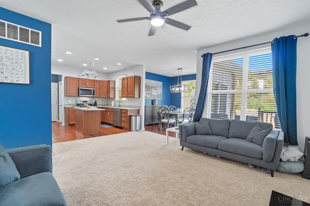 1910 Chase Avenue, Cincinnati, OH 45223