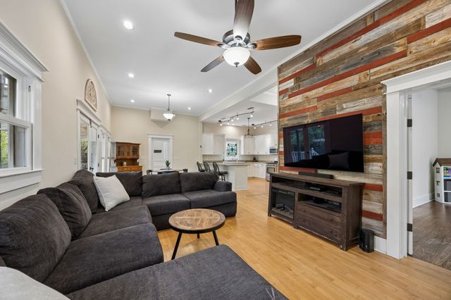 610 N Church Street, Mckinney, TX 75069