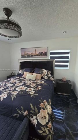 5121 W Oakland Park Boulevard 212, Lauderdale Lakes, FL 33313