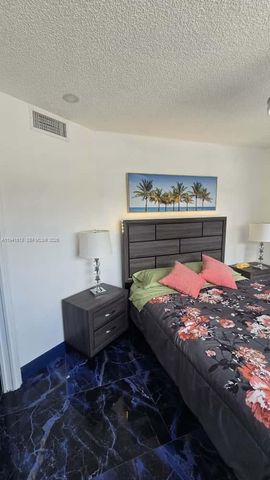 5121 W Oakland Park Boulevard 212, Lauderdale Lakes, FL 33313
