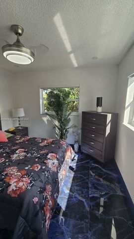5121 W Oakland Park Boulevard 212, Lauderdale Lakes, FL 33313