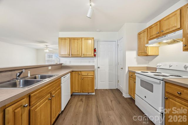 2636 Marmac Road, Charlotte, NC 28208