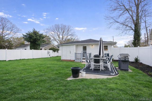 67 Westminster Drive, Shirley, NY 11967