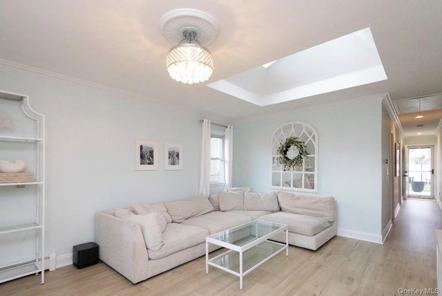 67 Westminster Drive, Shirley, NY 11967