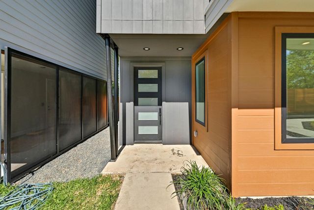 100 W Odell ST 3, Austin, TX 78752