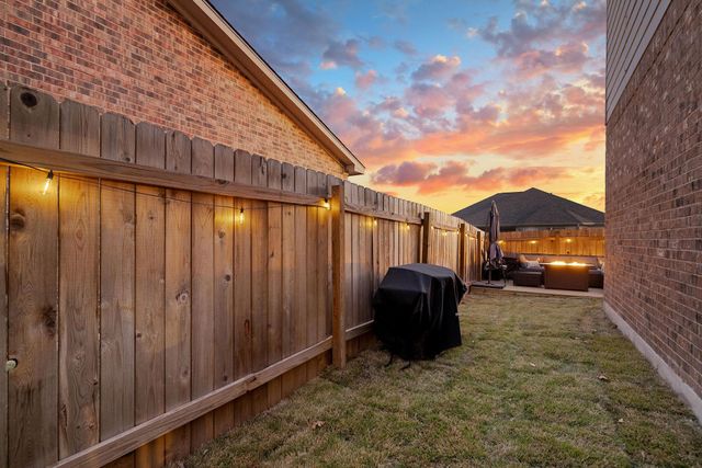 5801 Pleasanton PKWY, Pflugerville, TX 78660