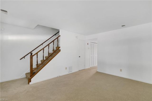 5641 Parish Ln Apt C, Portsmouth, VA 23703