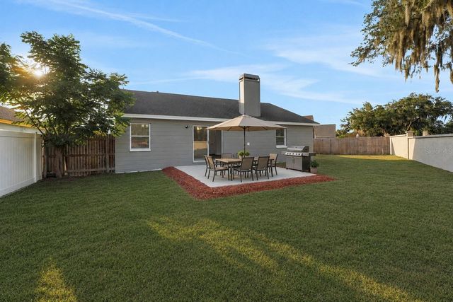 3311 QUEENS COVE LOOP, Winter Haven, FL 33880