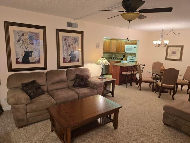 317 Pine Ridge Circle, Greenacres, FL 33463