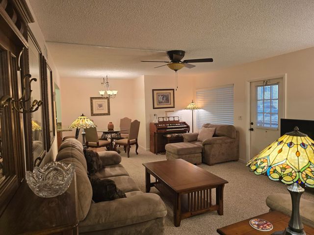 317 Pine Ridge Circle, Greenacres, FL 33463