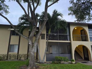 317 Pine Ridge Circle, Greenacres, FL 33463
