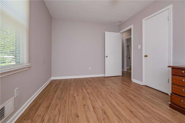 3000 Kennesaw NW Drive, Kennesaw, GA 30152