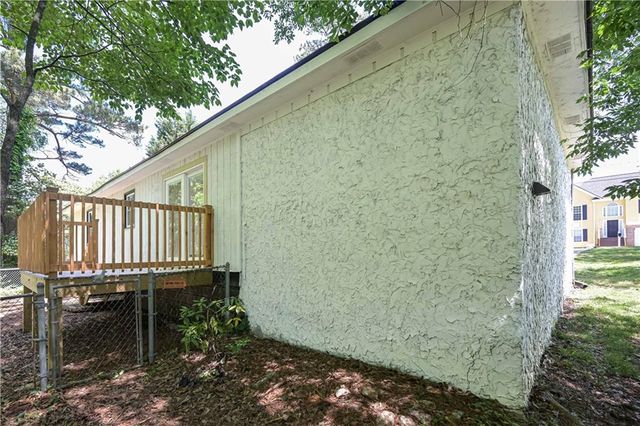 3000 Kennesaw NW Drive, Kennesaw, GA 30152