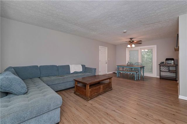 3000 Kennesaw NW Drive, Kennesaw, GA 30152