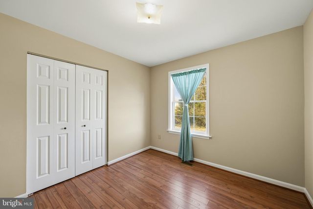 24 BANCROFT ST, Taneytown, MD 21787