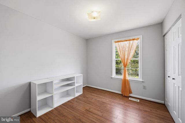 24 BANCROFT ST, Taneytown, MD 21787