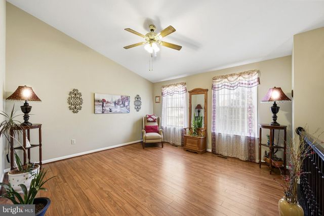 24 BANCROFT ST, Taneytown, MD 21787