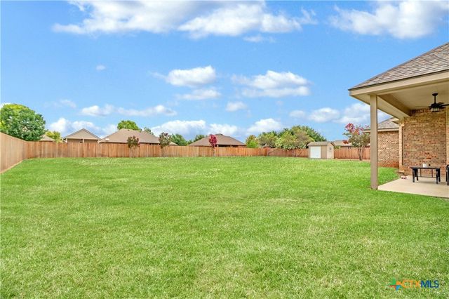 1446 Emily Lane, Seguin, TX 78155