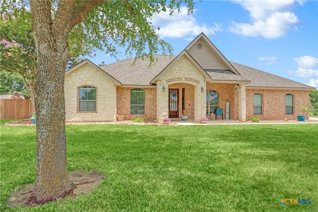 1446 Emily Lane, Seguin, TX 78155