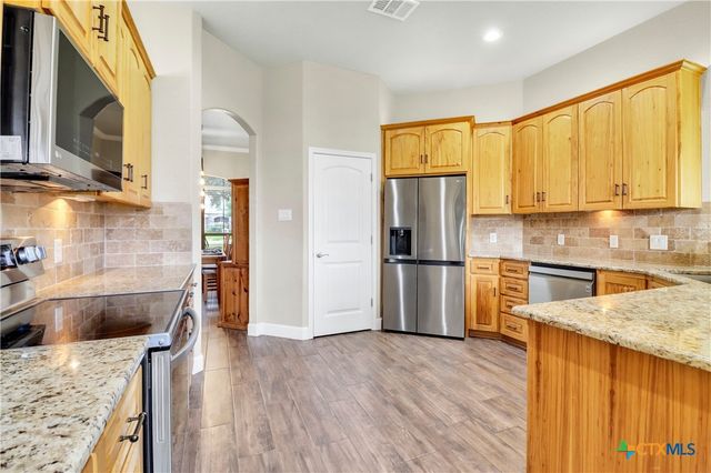 1446 Emily Lane, Seguin, TX 78155