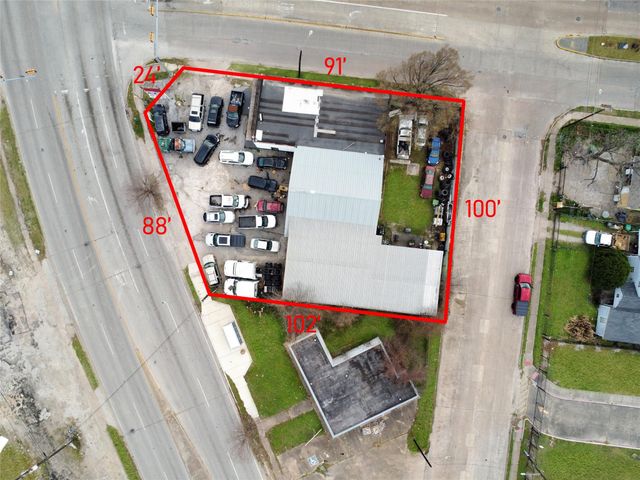 3801 Lockwood Drive, Houston, TX 77026