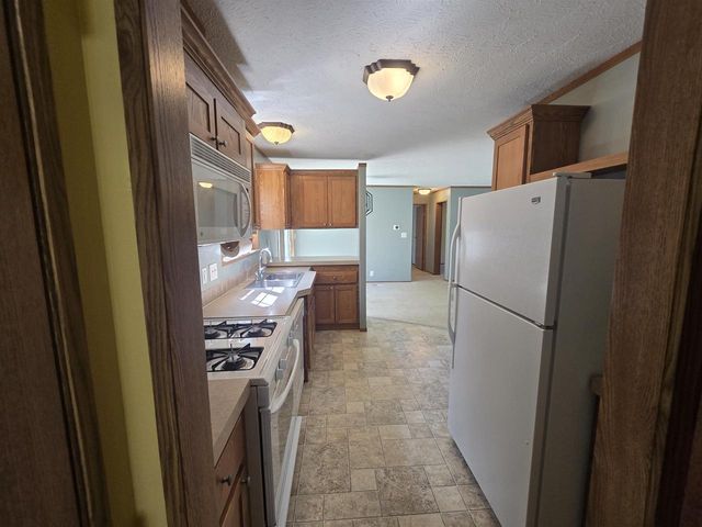 331 Ember Drive, Oxford, WI 53952