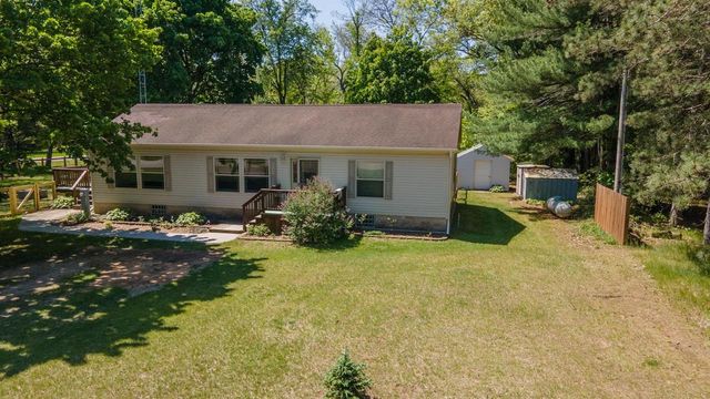 331 Ember Drive, Oxford, WI 53952