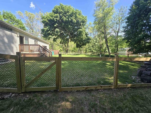 331 Ember Drive, Oxford, WI 53952