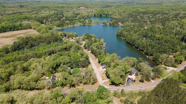 331 Ember Drive, Oxford, WI 53952