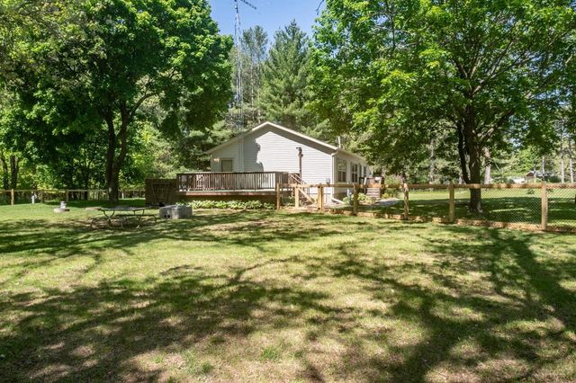 331 Ember Drive, Oxford, WI 53952