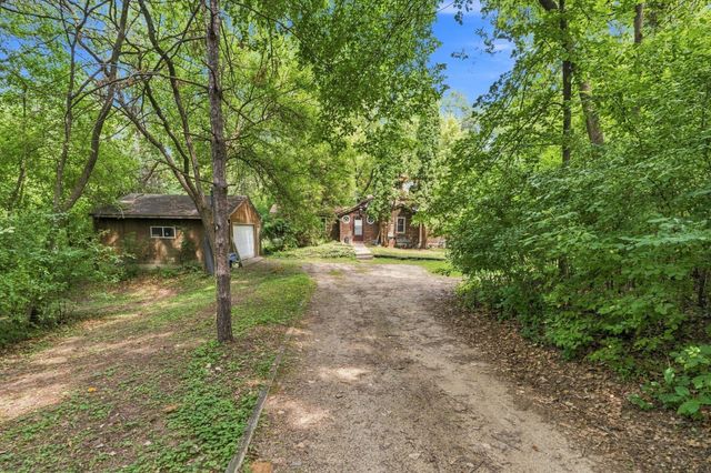 15320 Highwood Drive, Minnetonka, MN 55345