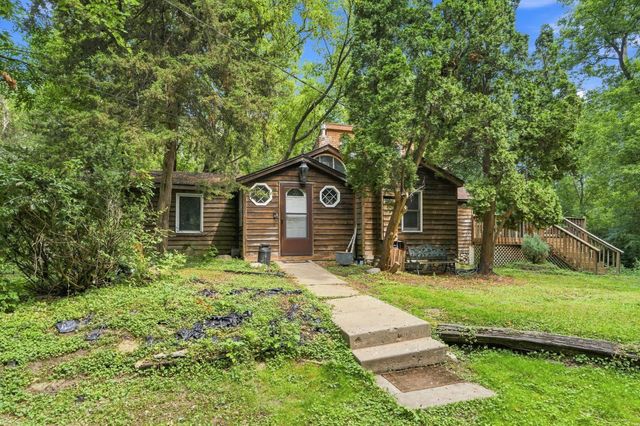 15320 Highwood Drive, Minnetonka, MN 55345