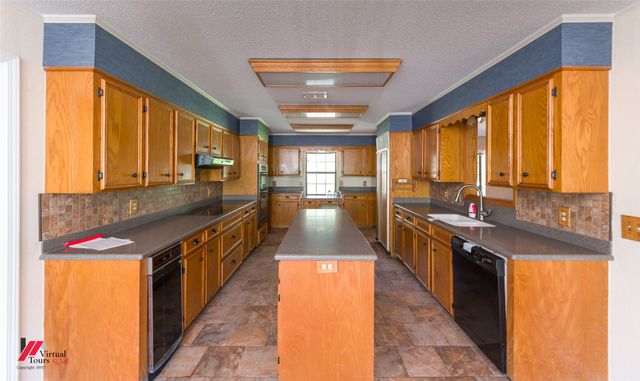 219 Covington Drive, Benton, LA 71006