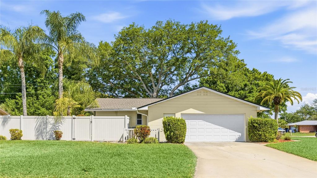 Image 37 of property listing at 1908 49TH STREET W, Bradenton, FL 34209