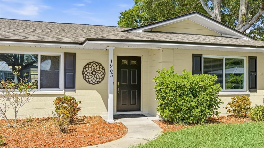 Image 6 of property listing at 1908 49TH STREET W, Bradenton, FL 34209