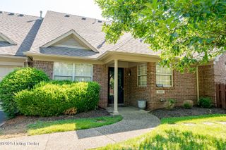 4101 Adelaide Ct, Louisville, KY 40241