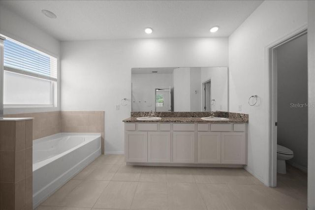 8068 SW 59TH TERRACE, Ocala, FL 34476